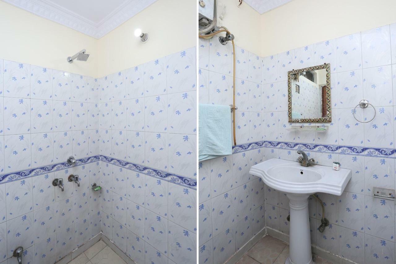 Oyo 39830 Hotel Esquire Meerut Extérieur photo