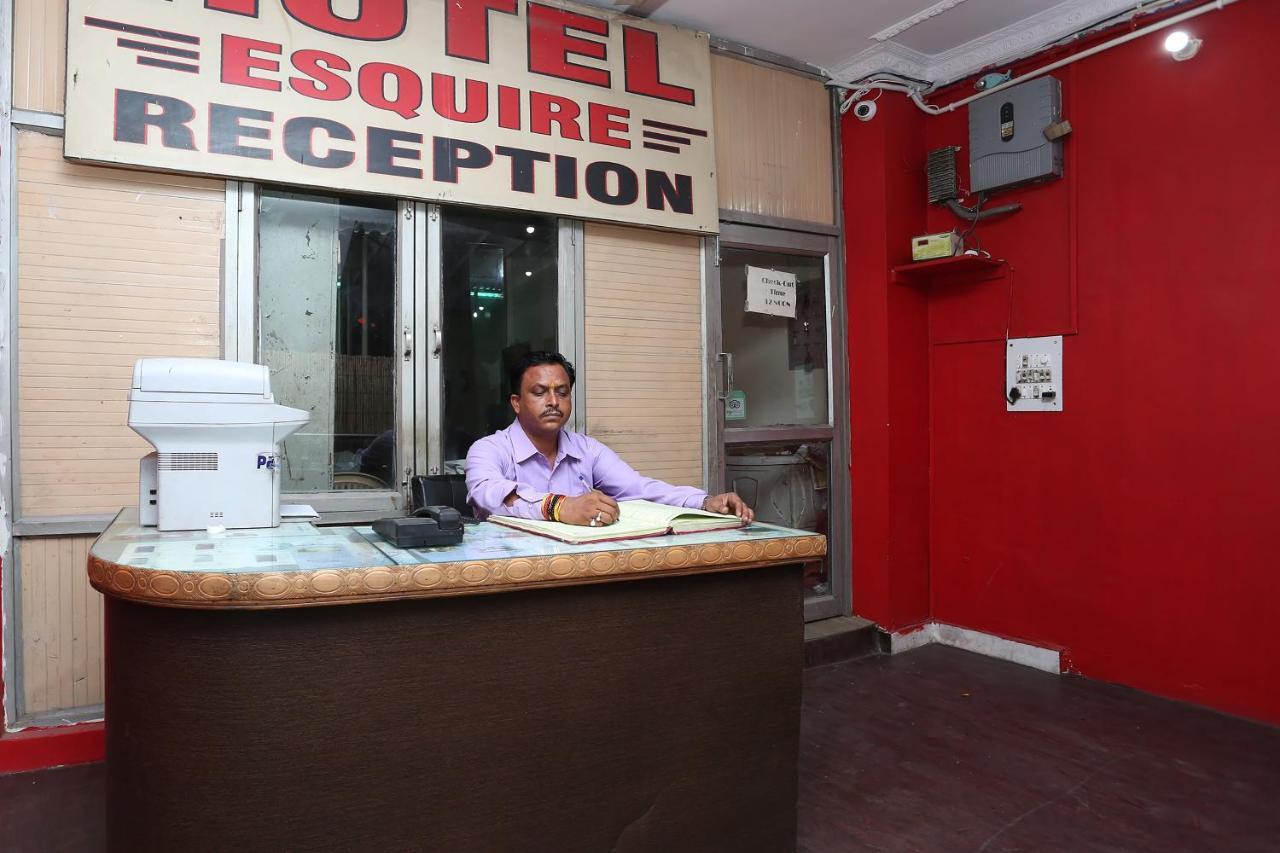 Oyo 39830 Hotel Esquire Meerut Extérieur photo